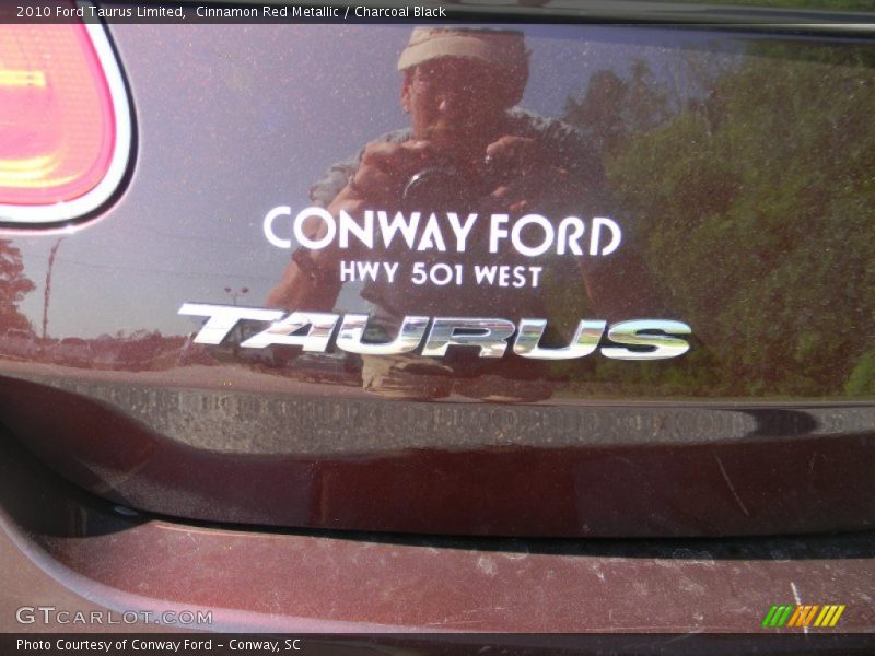 Cinnamon Red Metallic / Charcoal Black 2010 Ford Taurus Limited