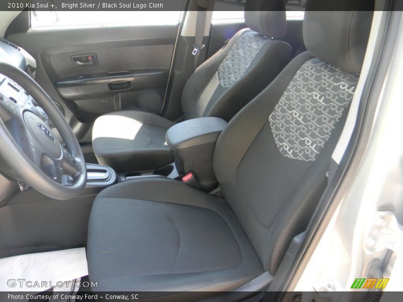 Bright Silver / Black Soul Logo Cloth 2010 Kia Soul +