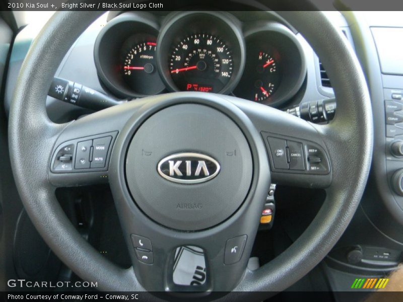 Bright Silver / Black Soul Logo Cloth 2010 Kia Soul +