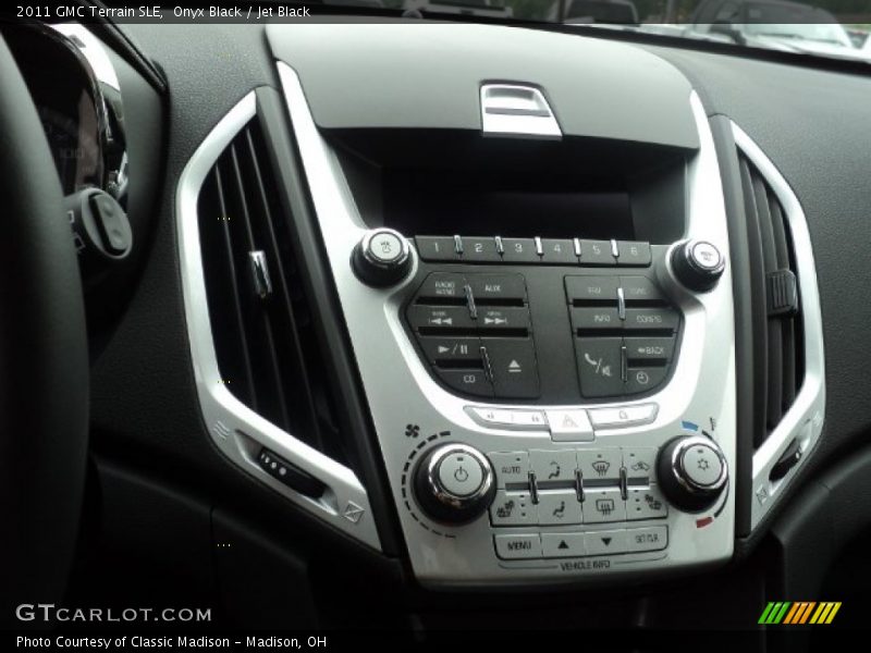 Onyx Black / Jet Black 2011 GMC Terrain SLE