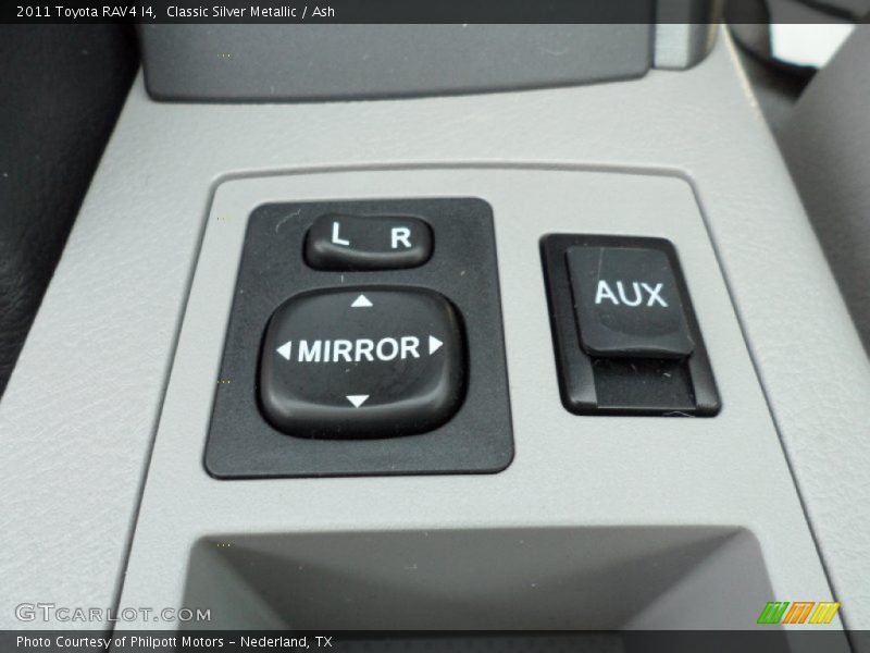 Classic Silver Metallic / Ash 2011 Toyota RAV4 I4