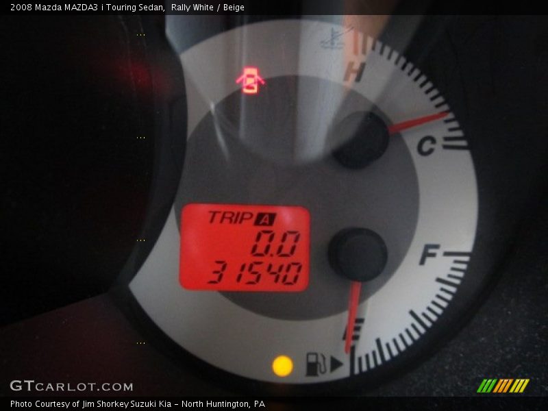 Rally White / Beige 2008 Mazda MAZDA3 i Touring Sedan