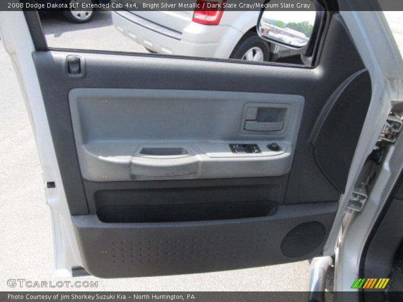 Bright Silver Metallic / Dark Slate Gray/Medium Slate Gray 2008 Dodge Dakota SLT Extended Cab 4x4
