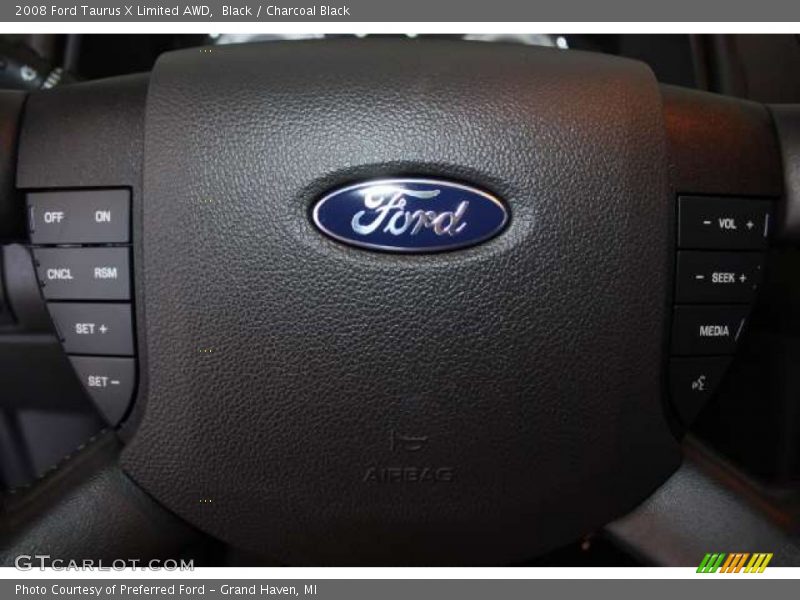 Black / Charcoal Black 2008 Ford Taurus X Limited AWD