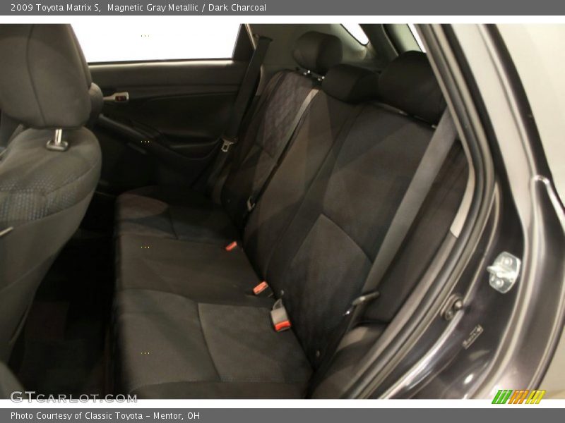 Magnetic Gray Metallic / Dark Charcoal 2009 Toyota Matrix S