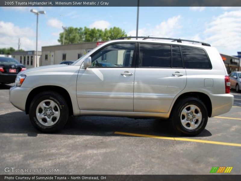 Millenium Silver Metallic / Gray 2005 Toyota Highlander I4