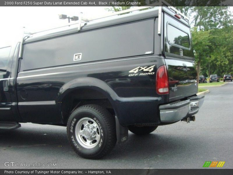 Black / Medium Graphite 2000 Ford F250 Super Duty Lariat Extended Cab 4x4