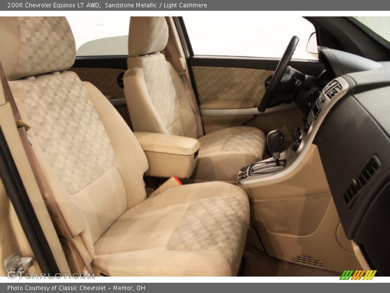 Sandstone Metallic / Light Cashmere 2006 Chevrolet Equinox LT AWD