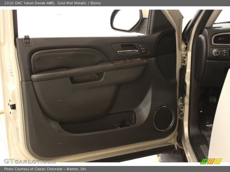 Gold Mist Metallic / Ebony 2010 GMC Yukon Denali AWD