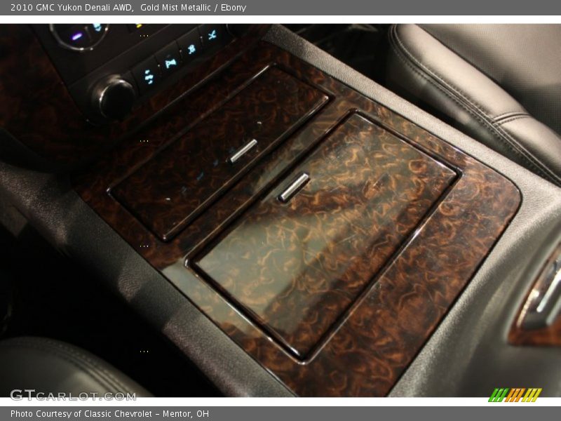 Gold Mist Metallic / Ebony 2010 GMC Yukon Denali AWD