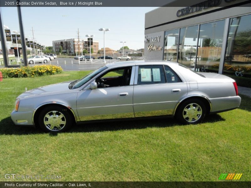 Blue Ice / Midnight Blue 2005 Cadillac DeVille Sedan