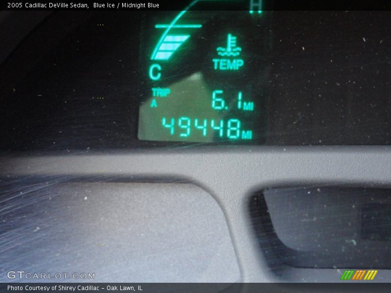 Blue Ice / Midnight Blue 2005 Cadillac DeVille Sedan