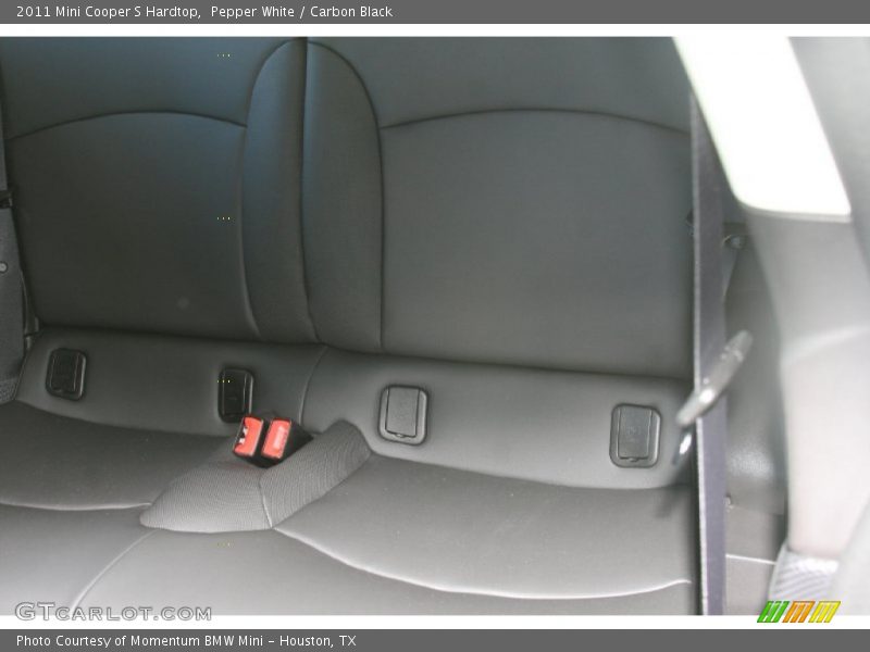 Pepper White / Carbon Black 2011 Mini Cooper S Hardtop
