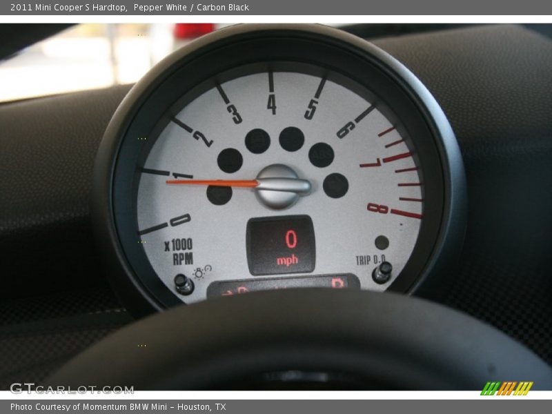 Pepper White / Carbon Black 2011 Mini Cooper S Hardtop