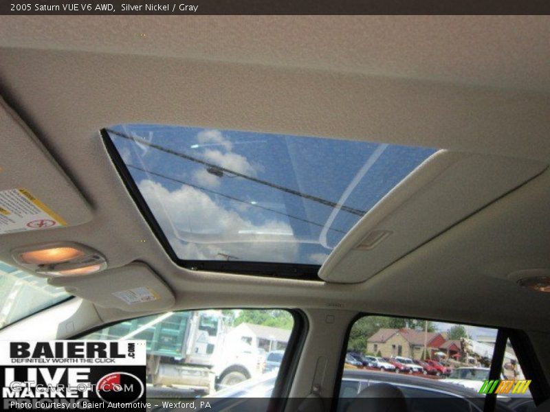 Silver Nickel / Gray 2005 Saturn VUE V6 AWD