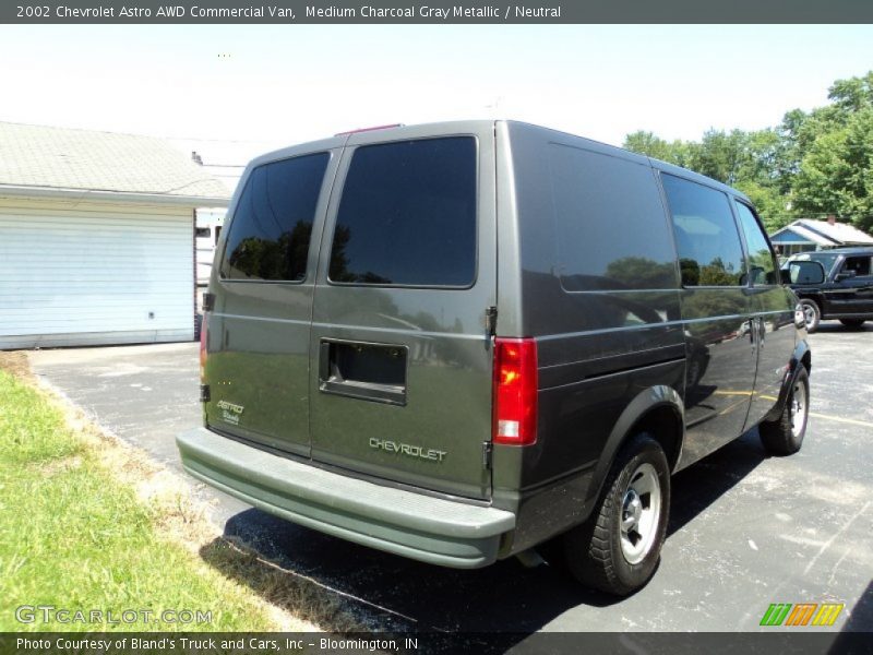  2002 Astro AWD Commercial Van Medium Charcoal Gray Metallic