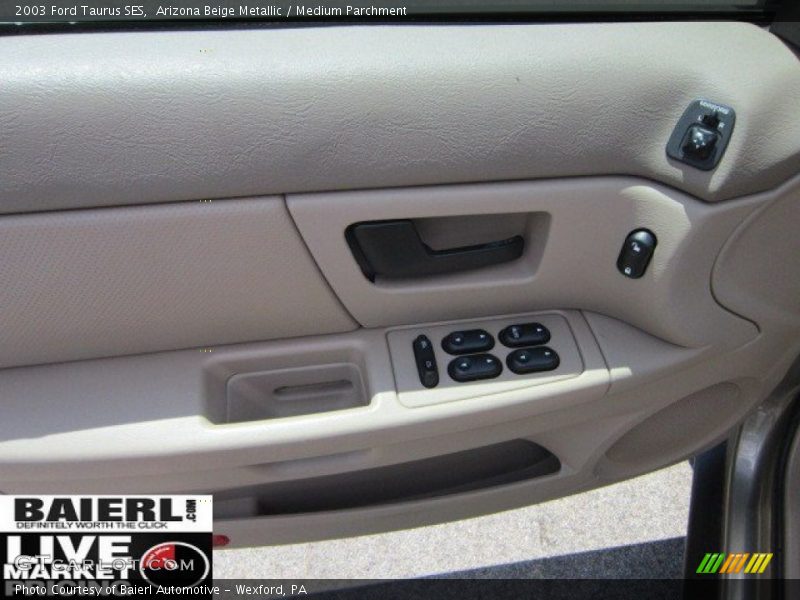 Arizona Beige Metallic / Medium Parchment 2003 Ford Taurus SES