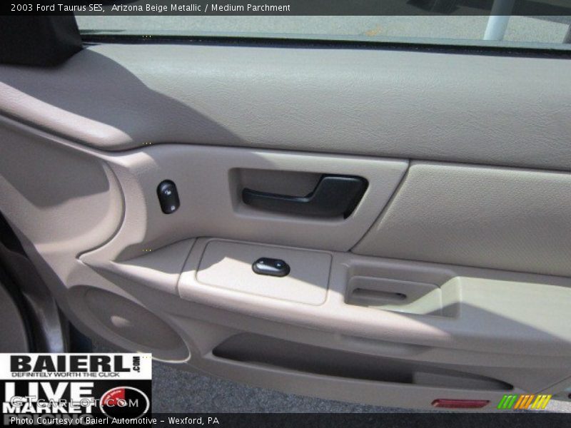Arizona Beige Metallic / Medium Parchment 2003 Ford Taurus SES