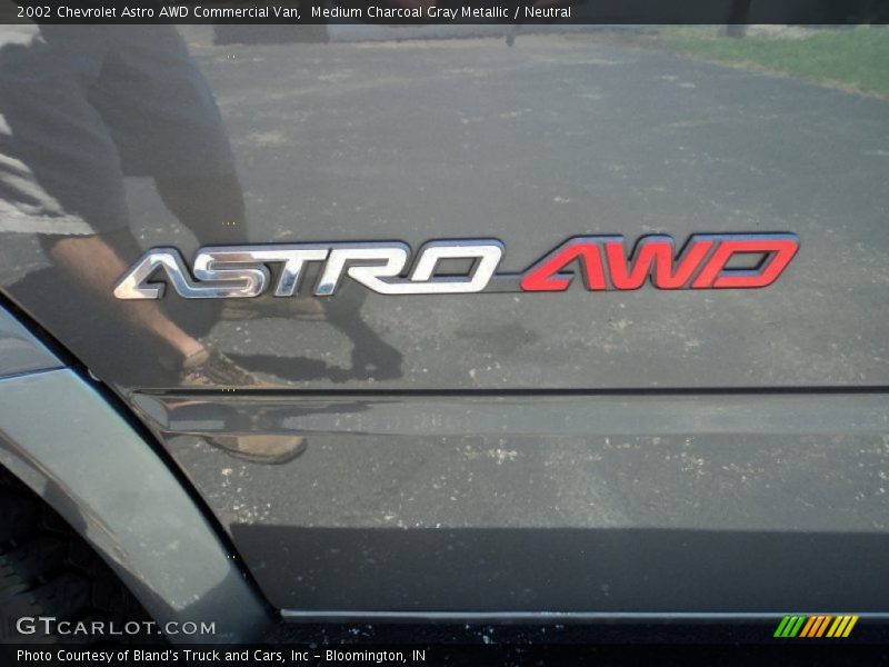  2002 Astro AWD Commercial Van Logo