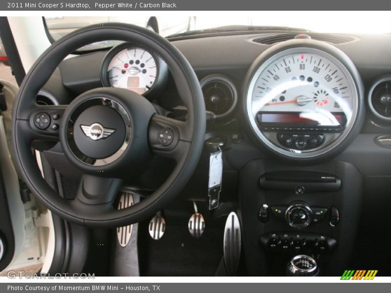 Pepper White / Carbon Black 2011 Mini Cooper S Hardtop