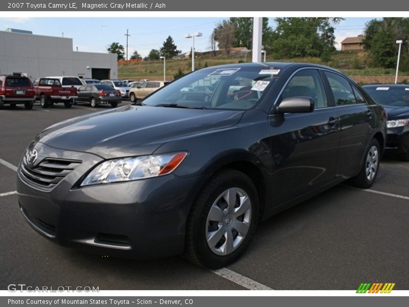 Magnetic Gray Metallic / Ash 2007 Toyota Camry LE
