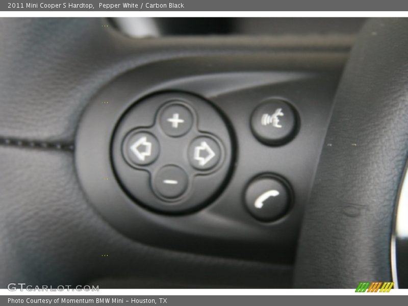 Pepper White / Carbon Black 2011 Mini Cooper S Hardtop