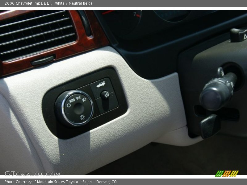 White / Neutral Beige 2006 Chevrolet Impala LT