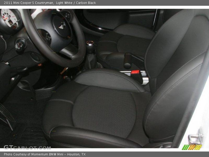 Light White / Carbon Black 2011 Mini Cooper S Countryman