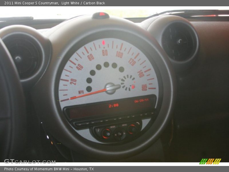 Light White / Carbon Black 2011 Mini Cooper S Countryman
