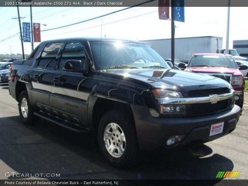 Black / Dark Charcoal 2003 Chevrolet Avalanche 1500 Z71 4x4