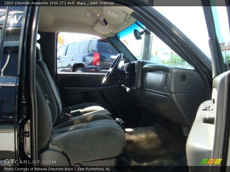 Black / Dark Charcoal 2003 Chevrolet Avalanche 1500 Z71 4x4