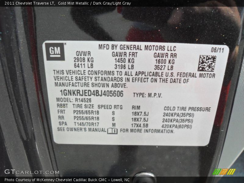Gold Mist Metallic / Dark Gray/Light Gray 2011 Chevrolet Traverse LT