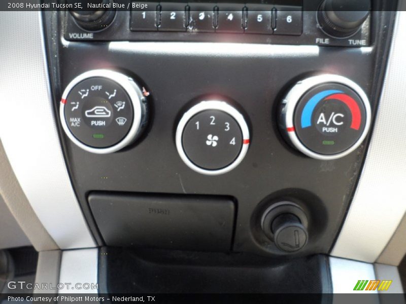 Controls of 2008 Tucson SE