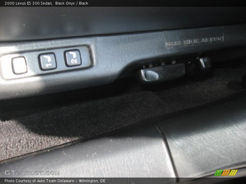 Black Onyx / Black 2000 Lexus ES 300 Sedan