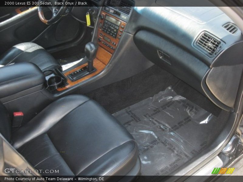 Black Onyx / Black 2000 Lexus ES 300 Sedan