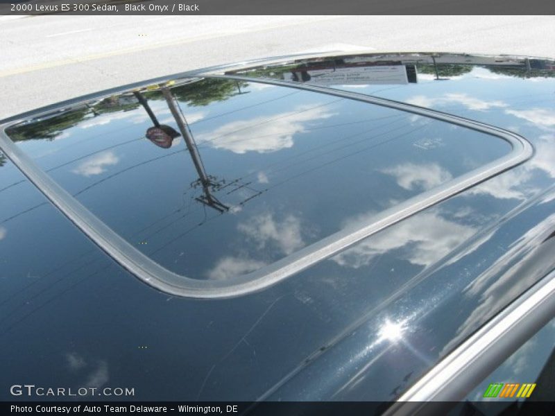 Black Onyx / Black 2000 Lexus ES 300 Sedan