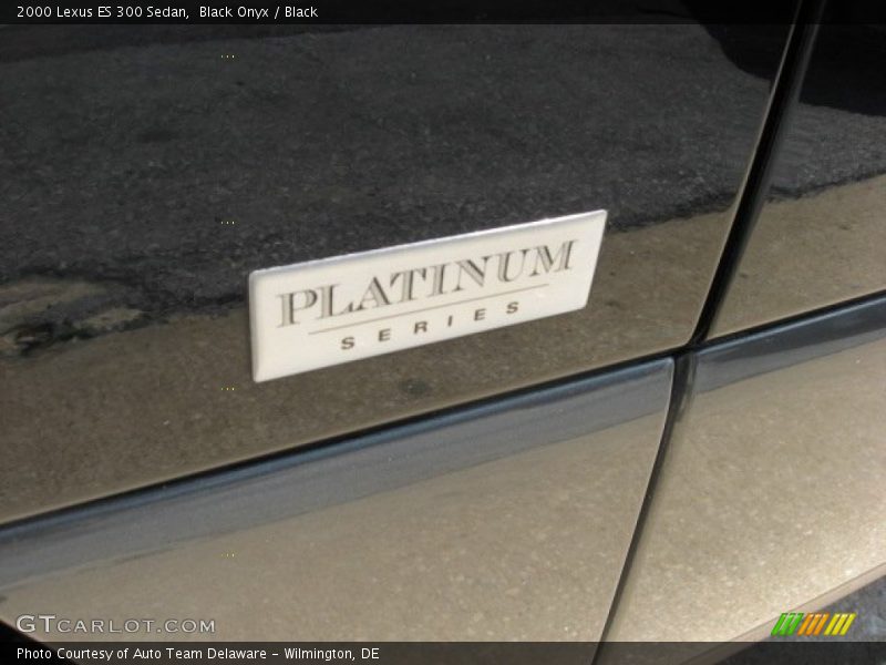 Black Onyx / Black 2000 Lexus ES 300 Sedan