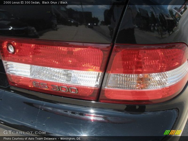 Black Onyx / Black 2000 Lexus ES 300 Sedan
