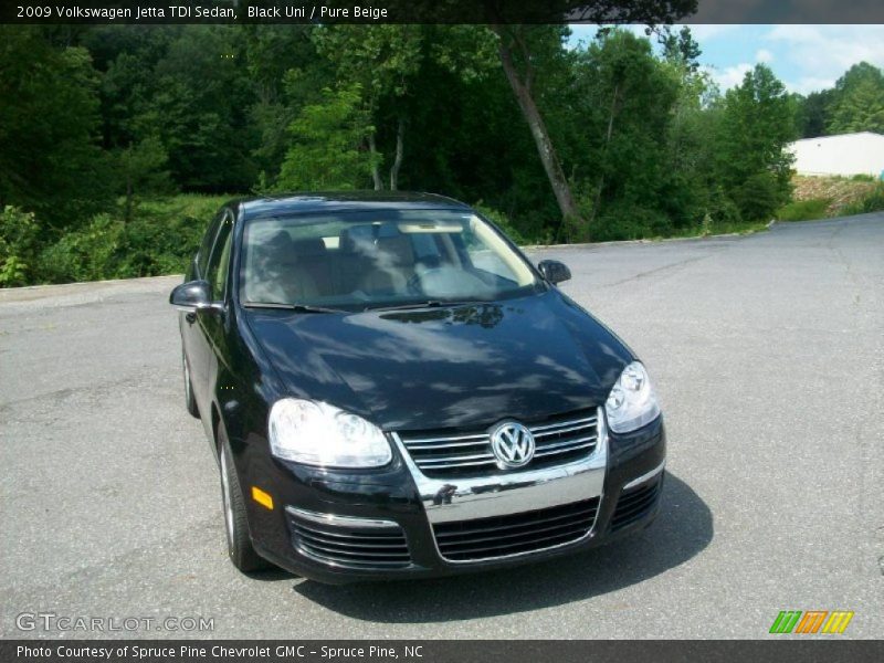 Black Uni / Pure Beige 2009 Volkswagen Jetta TDI Sedan