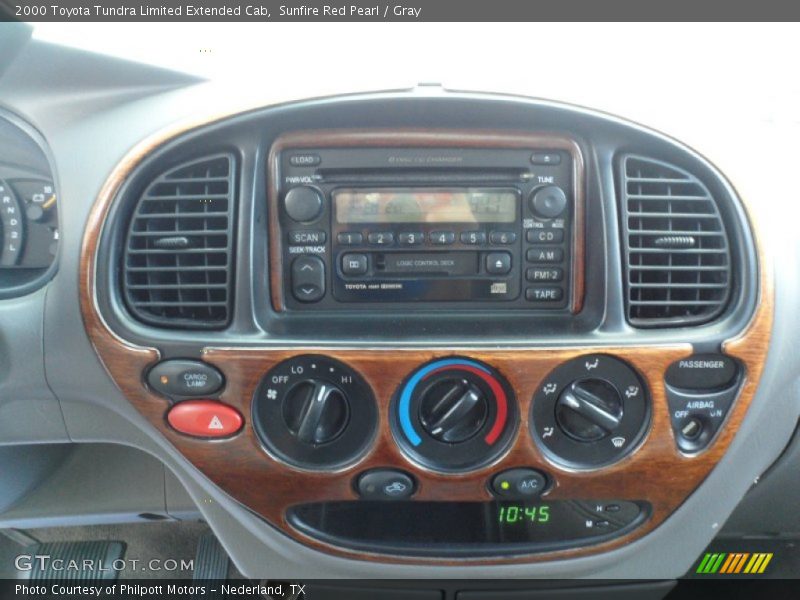 Controls of 2000 Tundra Limited Extended Cab