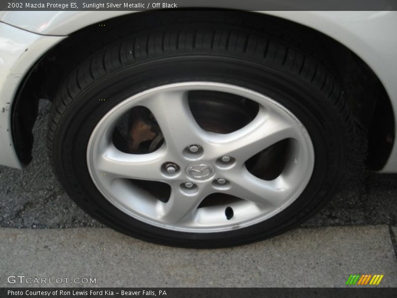 Sunlight Silver Metallic / Off Black 2002 Mazda Protege ES