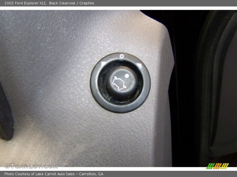 Black Clearcoat / Graphite 2002 Ford Explorer XLS