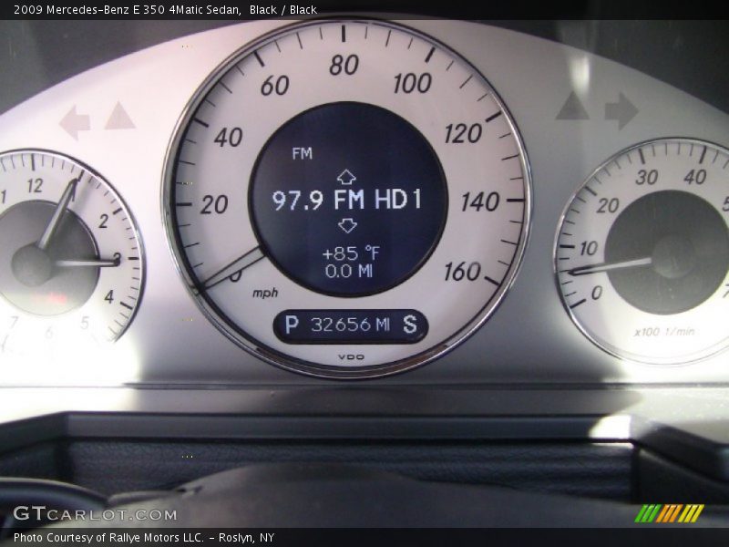 Black / Black 2009 Mercedes-Benz E 350 4Matic Sedan