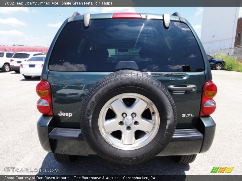 Shale Green Metallic / Taupe 2002 Jeep Liberty Limited 4x4