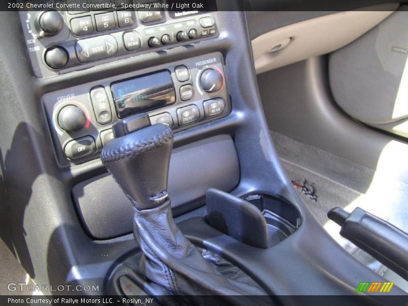 Speedway White / Light Oak 2002 Chevrolet Corvette Convertible