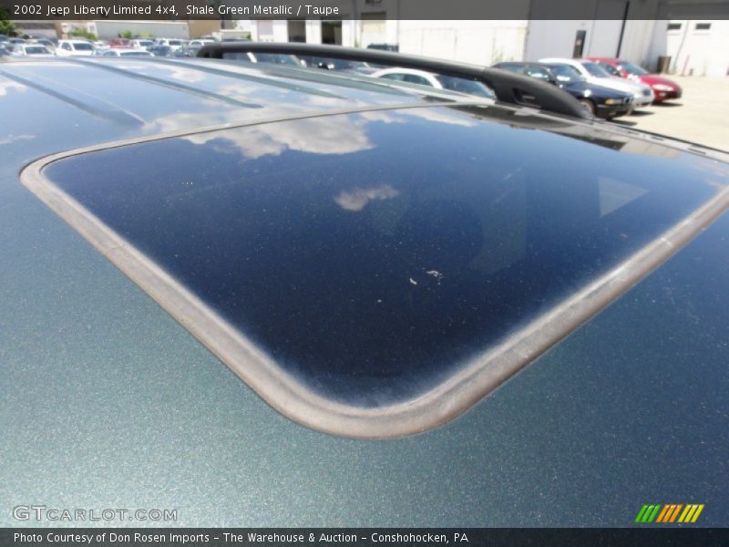 Shale Green Metallic / Taupe 2002 Jeep Liberty Limited 4x4
