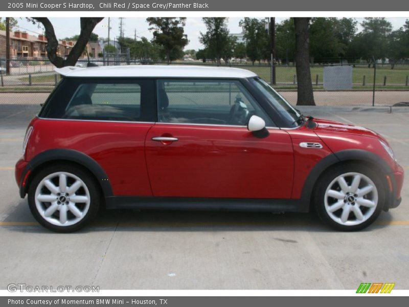 Chili Red / Space Grey/Panther Black 2005 Mini Cooper S Hardtop