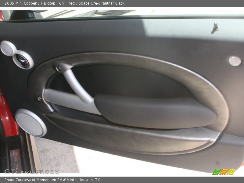 Chili Red / Space Grey/Panther Black 2005 Mini Cooper S Hardtop