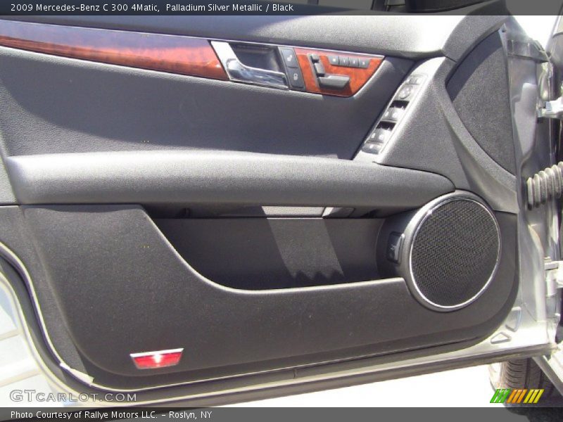 Palladium Silver Metallic / Black 2009 Mercedes-Benz C 300 4Matic