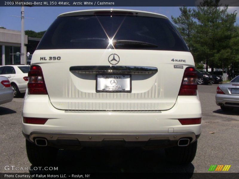 Arctic White / Cashmere 2009 Mercedes-Benz ML 350 4Matic